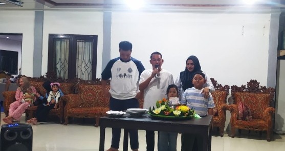 Rayakan 17 Tahun Pernikahan, Wabup Murung Raya H. Rahmanto Muhidin Gelar Doa Bersama